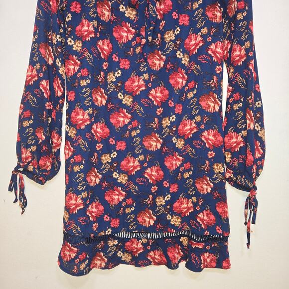 Lily White Women's Pullover Floral Dress. Size XS. - Picture 7 of 10